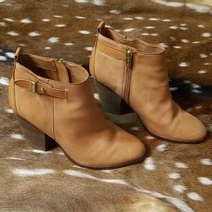 Authentic Coach tan leather boots/booties